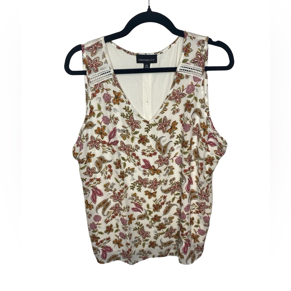 NWT Women’s Fortune + Ivy Sleeveless Top
